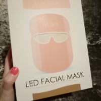 Lux skin | LED MASK | Review 🎭😱✨😜